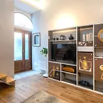 Casa Degli Specchi- Duplex In Center
