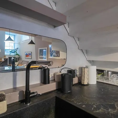 Casa Degli Specchi- Duplex In Center Appartement Arona