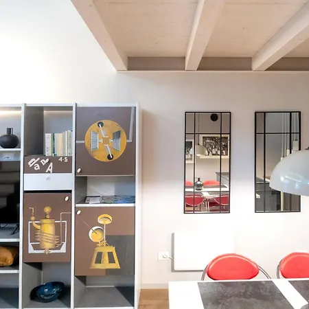 Apartman Casa Degli Specchi- Duplex In Center Arona