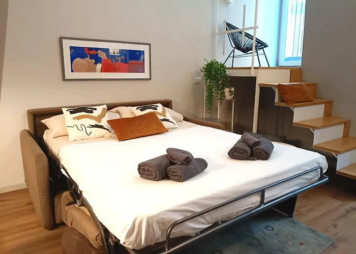 Casa Degli Specchi- Duplex In Center *