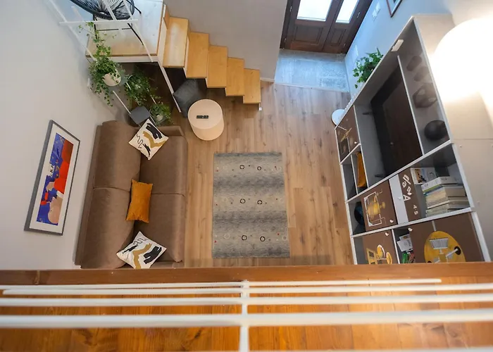 Casa Degli Specchi- Duplex In Center Lägenhet Arona